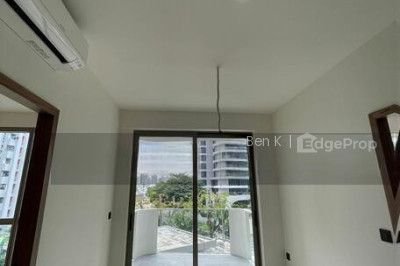 COASTLINE RESIDENCES Apartment / Condo | Listing