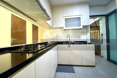 PINNACLE @ DUXTON HDB | Listing