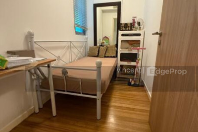 CANBERRA RESIDENCES Apartment / Condo | Listing