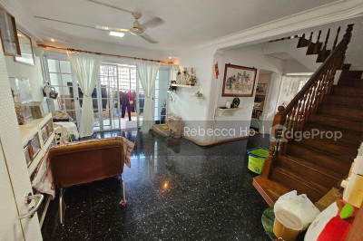 208 CHOA CHU KANG CENTRAL HDB | Listing