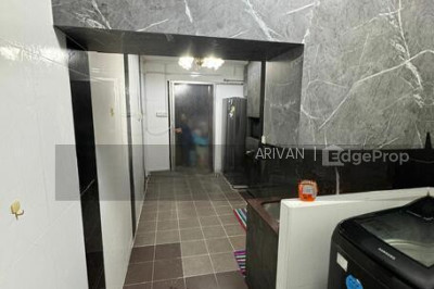 671 HOUGANG AVENUE 8 HDB | Listing