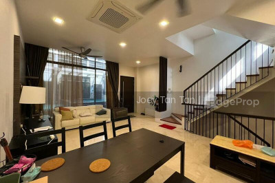 SOLARIS RESIDENCES Landed | Listing