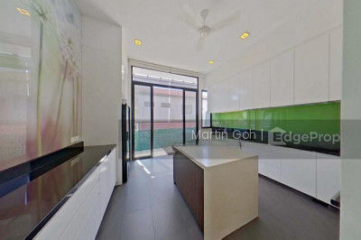 HUA GUAN GARDEN Landed | Listing