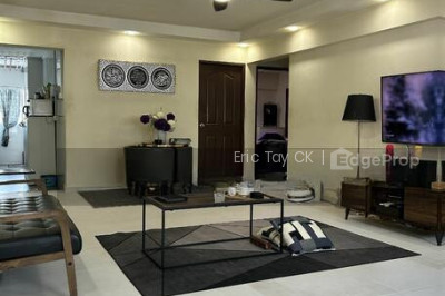 274 TAMPINES STREET 22 HDB | Listing