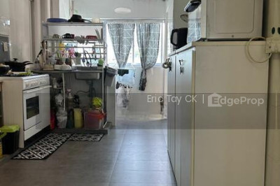 274 TAMPINES STREET 22 HDB | Listing