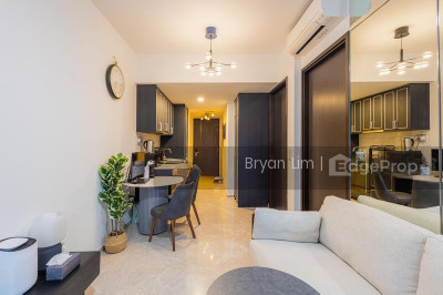 MAYFAIR MODERN Apartment / Condo | Listing