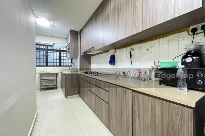 32 CASSIA CRESCENT HDB | Listing