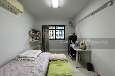 274A JURONG WEST AVENUE 3 HDB | Listing