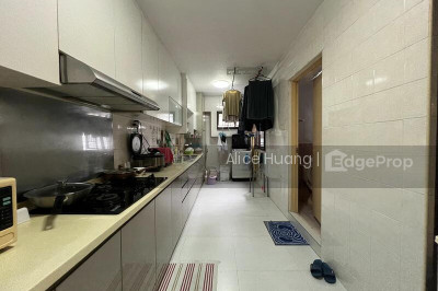 274A JURONG WEST AVENUE 3 HDB | Listing