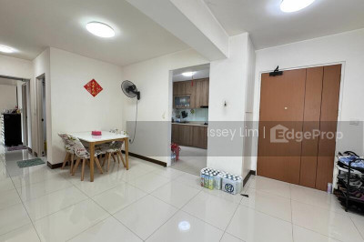 104D CANBERRA STREET HDB | Listing