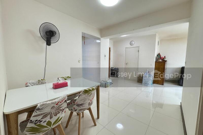 104D CANBERRA STREET HDB | Listing