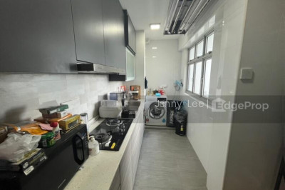 353B ANCHORVALE LANE HDB | Listing