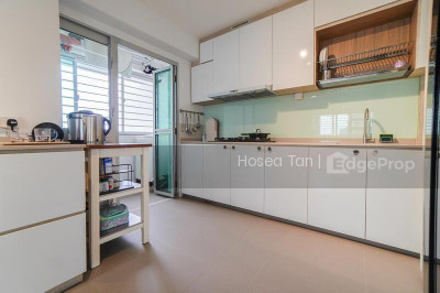 590B ANG MO KIO STREET 51 HDB | Listing