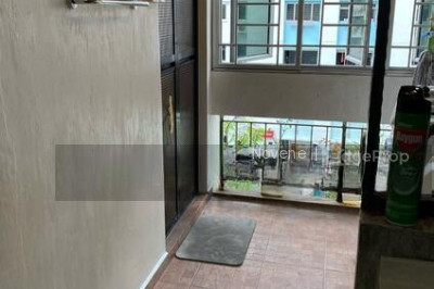 856 WOODLANDS STREET 83 HDB | Listing