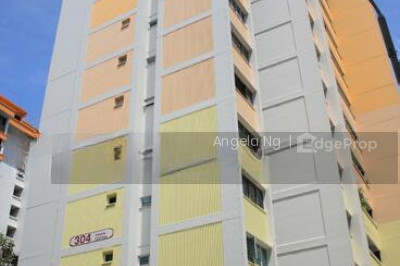 304 YISHUN CENTRAL HDB | Listing