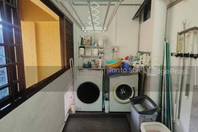 737 TAMPINES STREET 72 HDB | Listing