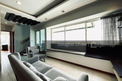 3 @ SANDILANDS Apartment / Condo | Listing