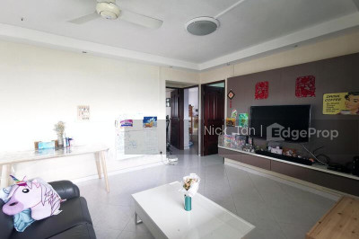 353 ANG MO KIO STREET 32 HDB | Listing