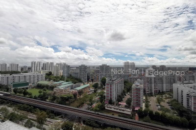 353 ANG MO KIO STREET 32 HDB | Listing