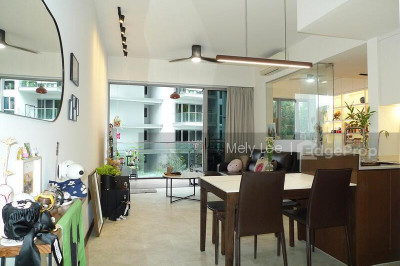 HILLSTA Apartment / Condo | Listing