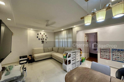 39 JALAN TIGA HDB | Listing