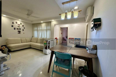 39 JALAN TIGA HDB | Listing