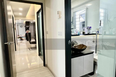 677B YISHUN RING ROAD HDB | Listing