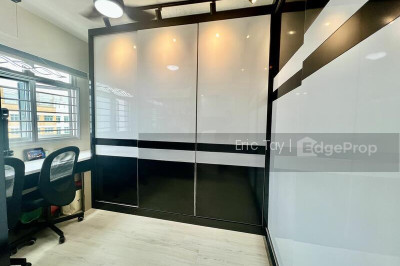 677B YISHUN RING ROAD HDB | Listing