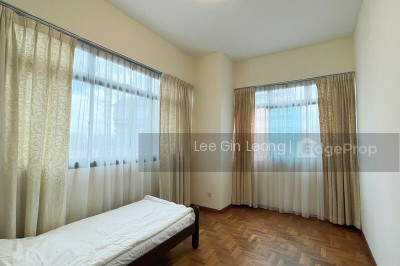 LEONIE GARDENS Apartment / Condo | Listing