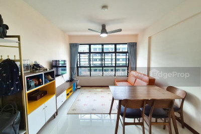 601D TAMPINES AVENUE 9 HDB | Listing