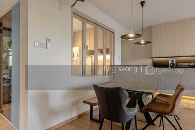 WEST BAY CONDO Apartment / Condo | Listing