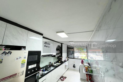 242 YISHUN RING ROAD HDB | Listing