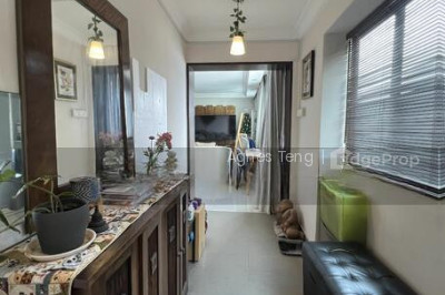 656 JALAN TENAGA HDB | Listing