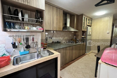 855 TAMPINES STREET 83 HDB | Listing