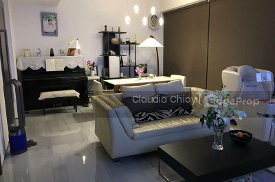 HALLMARK RESIDENCES Apartment / Condo | Listing