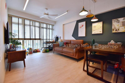 264F COMPASSVALE BOW HDB | Listing