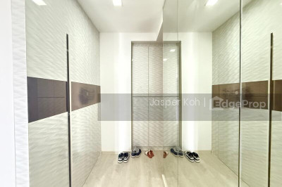 URBAN LOFTS Apartment / Condo | Listing