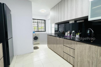 562 HOUGANG STREET 51 HDB | Listing