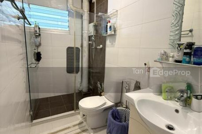 942 TAMPINES AVENUE 5 HDB | Listing