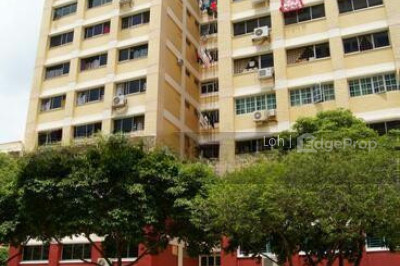 562 HOUGANG STREET 51 HDB | Listing