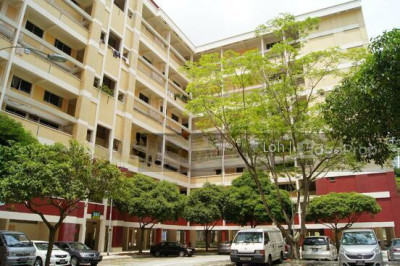 562 HOUGANG STREET 51 HDB | Listing