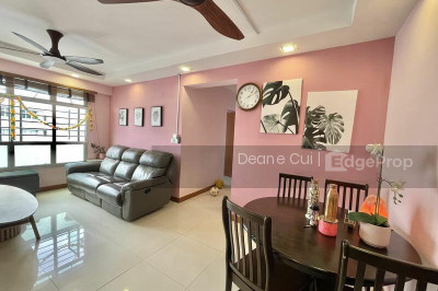 672D EDGEFIELD PLAINS HDB | Listing