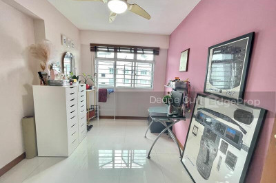 672D EDGEFIELD PLAINS HDB | Listing