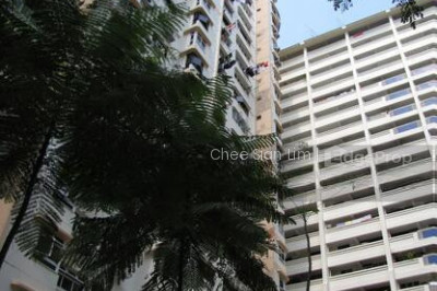 6 HOLLAND CLOSE HDB | Listing