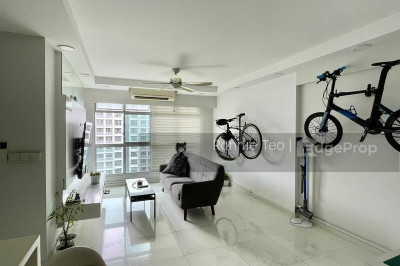 615A EDGEFIELD PLAINS HDB | Listing