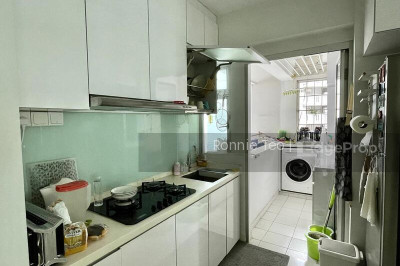 615A EDGEFIELD PLAINS HDB | Listing