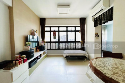 220A BEDOK CENTRAL HDB | Listing