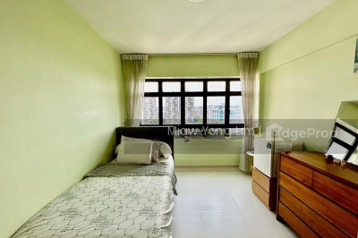 220A BEDOK CENTRAL HDB | Listing