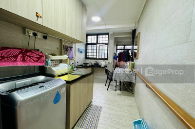 28 JALAN BUKIT MERAH HDB | Listing