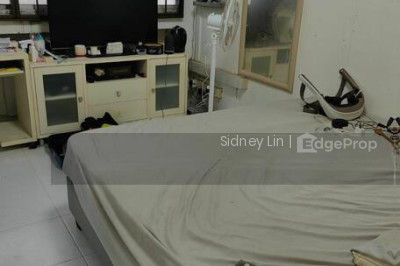 706 JURONG WEST STREET 71 HDB | Listing